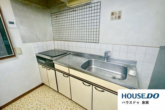 4DK Detached House with Garage for Sale in Hannan City, Osaka - Thumbnail 4