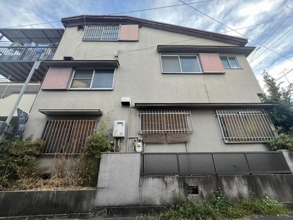 6K Corner Lot House for Sale in Moriguchi, Osaka - Thumbnail 2