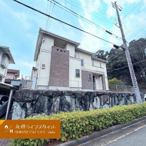 4LDK Detached House with Large Garden in Inagawa, Hyogo - Thumbnail 2