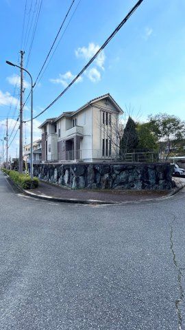 4LDK Detached House with Large Garden in Inagawa, Hyogo - Thumbnail 3