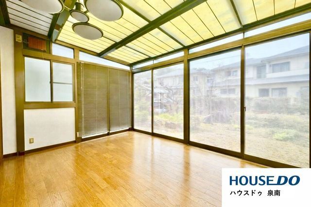 3LDK Detached House with Garden in Hannan City, Osaka - Thumbnail 3