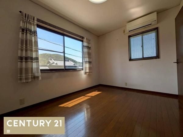 4LDK Used Detached House in Kainan City, Wakayama - Thumbnail 4