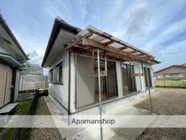 3LDK Detached House for Rent in Mimata, Miyazaki - 60.86 sqm - Thumbnail 2