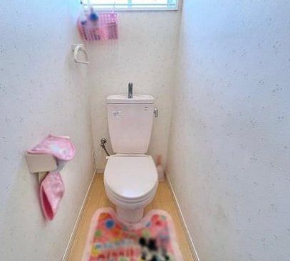 4LDK Detached House for Sale in Matsubara, Osaka - 3 Floors, Parking - Thumbnail 4