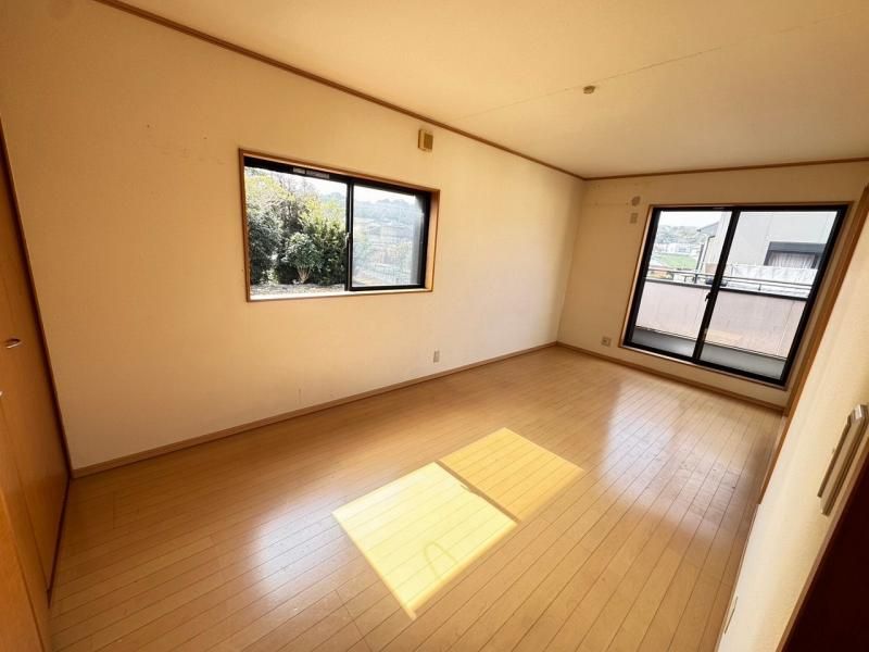 5SLDK Family House with Ocean View in Hannan City, Osaka - Thumbnail 3