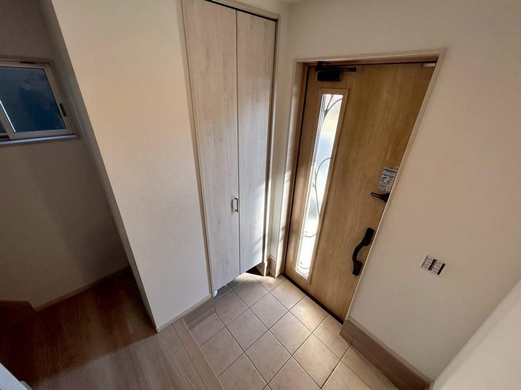 Modern 4LDK House with Loft for Sale in Fushimi, Kyoto - Thumbnail 3