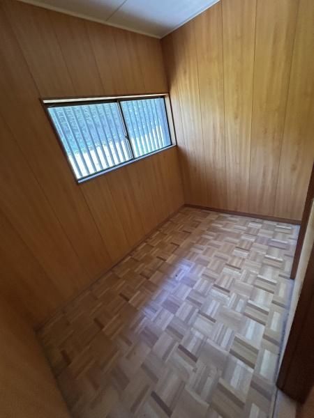 5SLDK Detached House for Sale in Toyono, Osaka - 80.7 Tsubo Land - Thumbnail 3