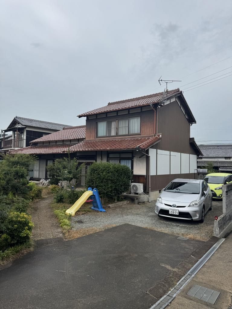 Spacious 7DK Traditional House with Japanese Garden in Himeji - Thumbnail 2