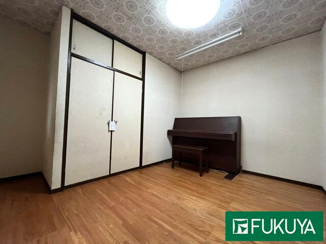 5LDK Detached House for Sale in Izumi City, Osaka - Thumbnail 4