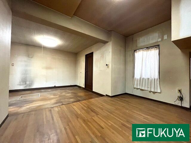 5LDK Detached House for Sale in Izumi City, Osaka - Thumbnail 3