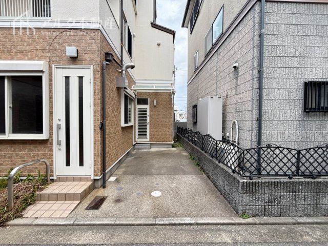 Renovated 5SLDK House near Naruo Station, Nishinomiya - Thumbnail 4