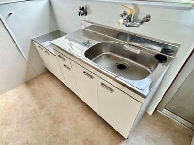 Renovated 5DK House in Higashiosaka, Osaka - 3.99M Yen — Bathroom, Higashiosaka, Osaka