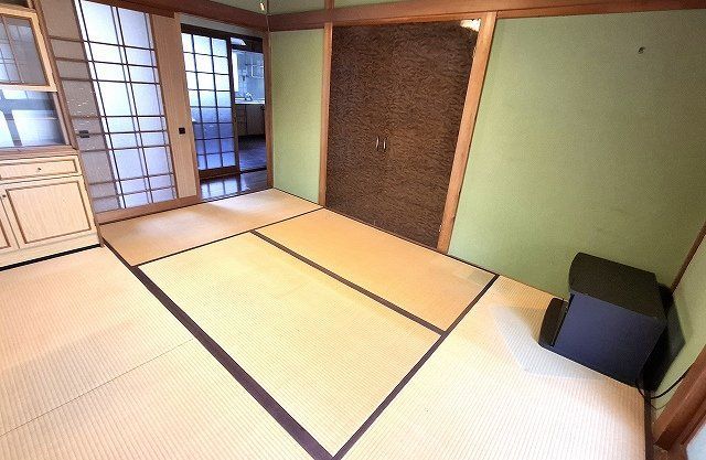 7DK House for Sale in Aioi City, Hyogo - 138m2 - Thumbnail 3