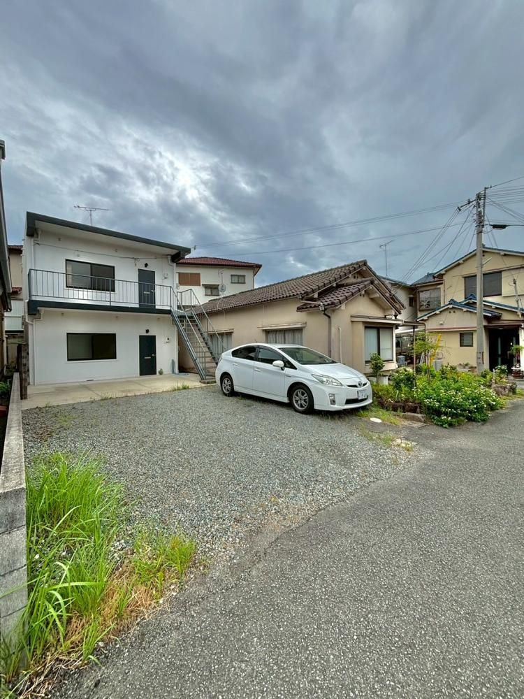 1SLDK House for Sale in Wakayama City, Wakayama Prefecture - Thumbnail 3