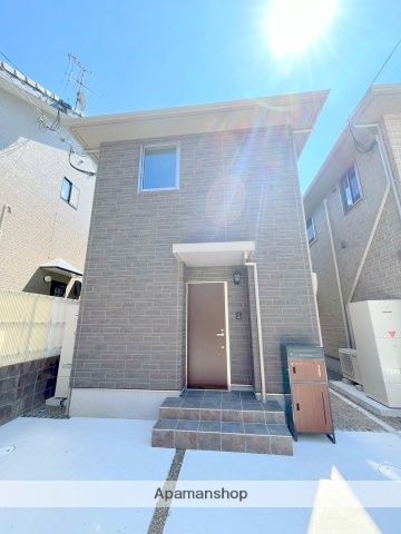 BELLELEADCASSIYA Detached House for Rent Near Miyazaki Jingu Station - Thumbnail 4