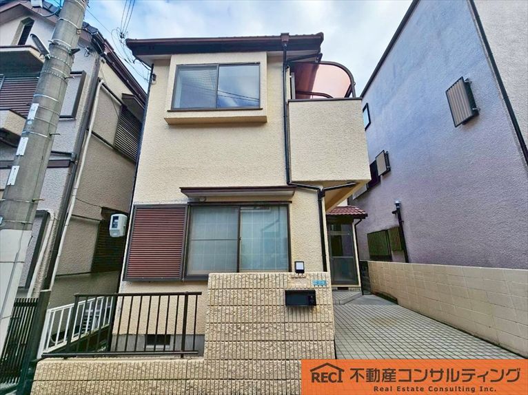 Renovated 4LDK House Near Koshien Station, Nishinomiya - Thumbnail 2