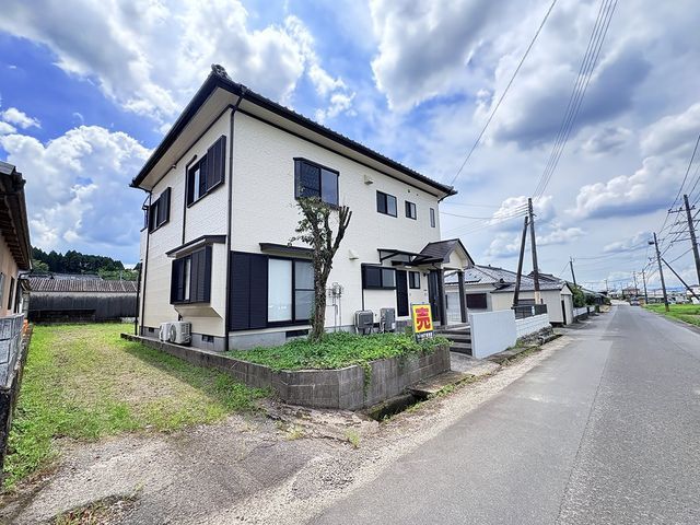 5SLDK House on 672sqm Lot in Mimata Town, Miyazaki - Thumbnail 2