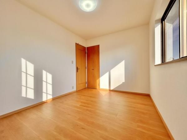 Renovated 4LDK House for Sale in Tsu City, Mie - Thumbnail 4