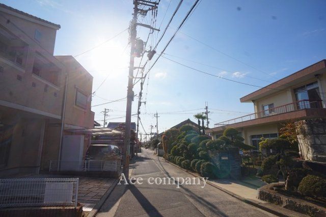 3LDK Detached House with 2-Car Parking in Yao, Osaka - Thumbnail 3