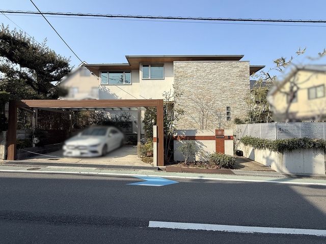 Modern 4SLDK Family Home in Suita, Osaka - Near Senriyama Station - Thumbnail 2