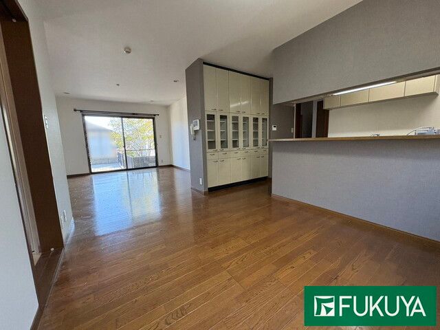 6LDK House for Sale in Nara City Near Tomio Station - Thumbnail 4