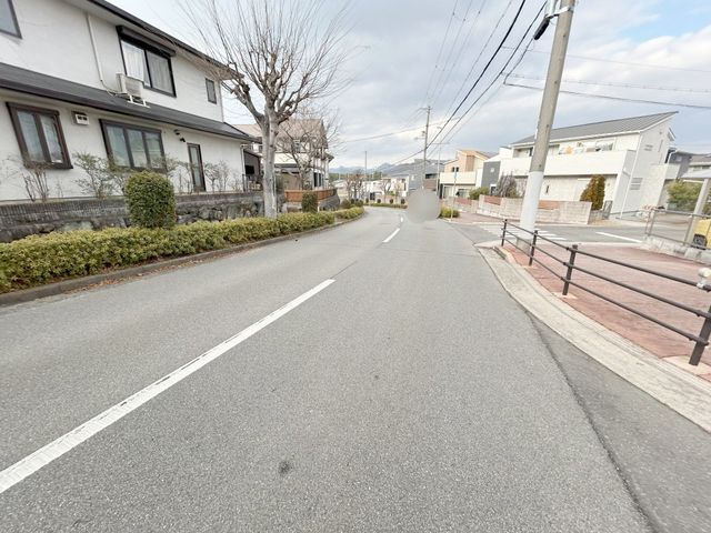 5LDK Detached House for Sale in Inagawa, Hyogo - Thumbnail 2