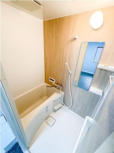 Renovated 3DK House near Kawauchi-Kosaka Station, Higashiosaka - Thumbnail 3