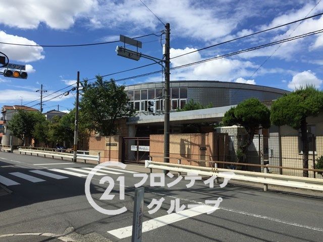 Modern 2SLDK House for Sale in Higashiosaka, Osaka - Thumbnail 4