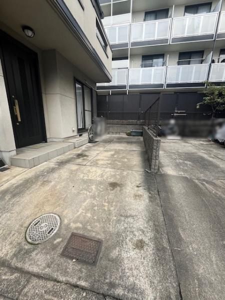 4LDK Detached House for Sale in Hirakata, Osaka - Thumbnail 2