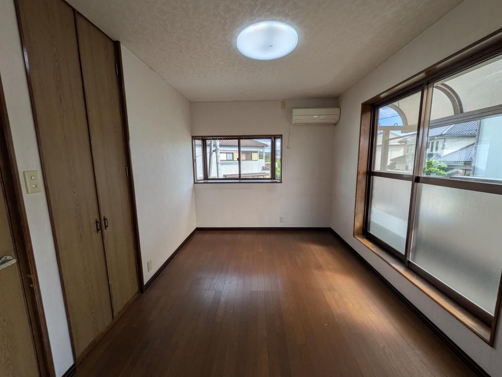 4LDK Detached House in Kinokawa, Wakayama - 97.72 sqm - Thumbnail 2