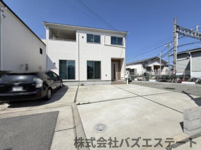 Modern 4LDK House Near Hiramatsu Station, Himeji - Thumbnail 2