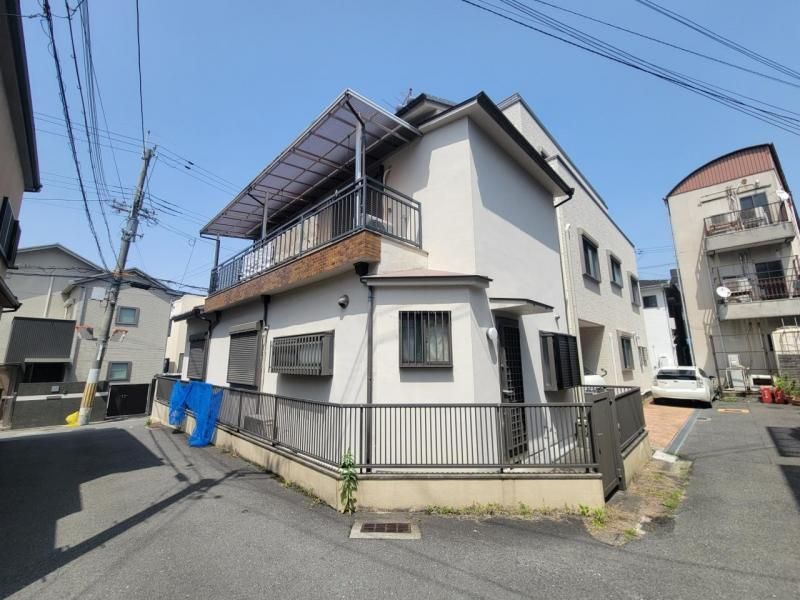 Traditional 3LDK Japanese House for Sale in Higashiosaka, Osaka - Thumbnail 2