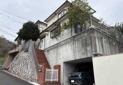 3LDK All-Electric House in Higashiosaka with Freehold Land — Apartment, Higashiosaka, Osaka