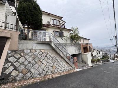 3LDK All-Electric House in Higashiosaka with Freehold Land — Exterior, Higashiosaka, Osaka