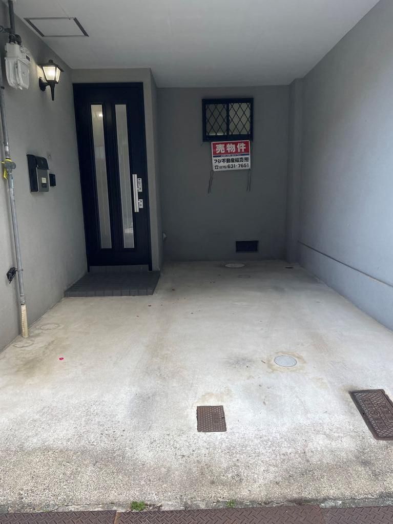 Renovated 3DK House Near Rokujizo Station, Uji, Kyoto - Thumbnail 2