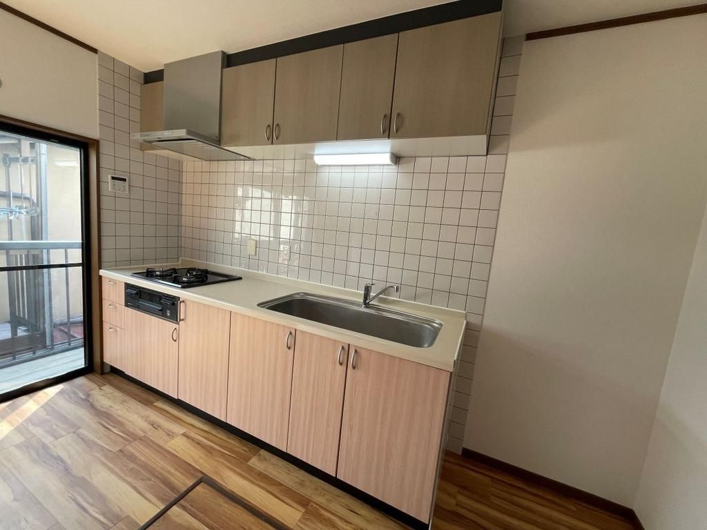 Renovated 3DK House Near Rokujizo Station, Uji, Kyoto - Thumbnail 4
