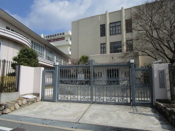4SLDK Detached House for Sale in Minoh, Osaka - Corner Lot - Thumbnail 4