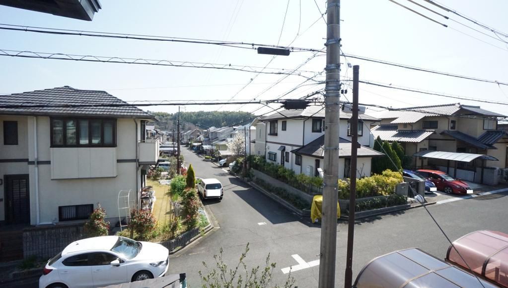 Renovated 4SLDK Family House in Yokkaichi, Mie | Sekisui Home - Thumbnail 2
