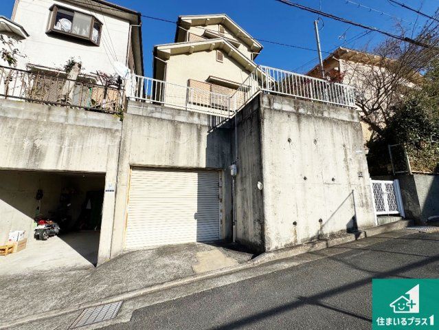 中古一戸建て 川西市錦松台 4LDK 1,000万円 - Thumbnail 3