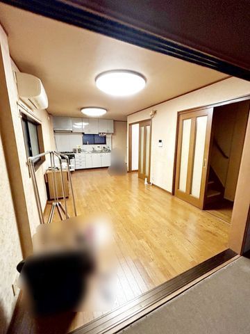 4LDK Steel-Framed House for Sale in Sumiyoshi, Osaka - Thumbnail 3