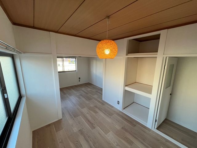 4DK House for Sale in Moriguchi, Osaka - Renovated with Rental Income - Thumbnail 3