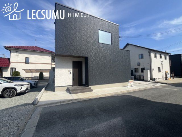 Newly Built 3LDK House for Sale in Himeji, Hyogo - Thumbnail 3