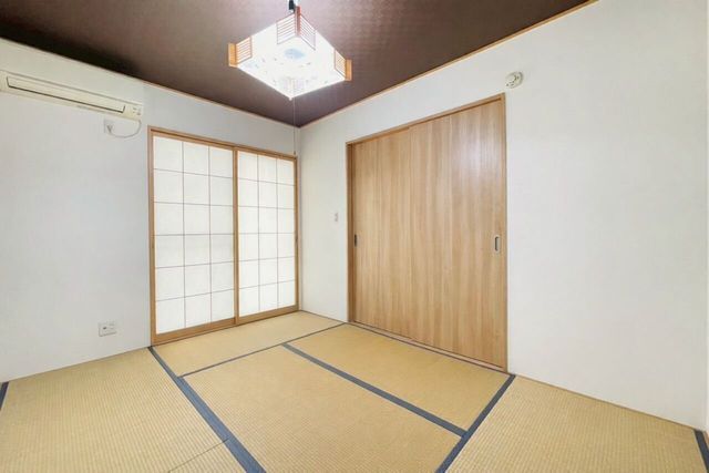 3SLDK Family House near Kita-Tennoji Station, Osaka - Thumbnail 2