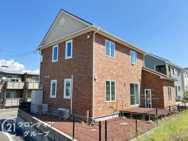 3LDK House for Sale in Kizugawa City, Kyoto - Thumbnail 2