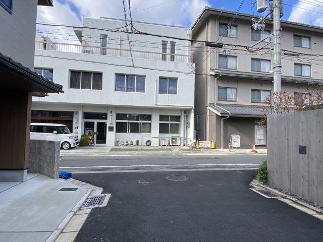 3LDK 89.91m² House for Sale in Kamigyo Ward, Kyoto - Thumbnail 3