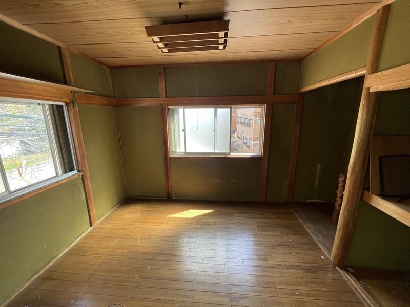 1LDK House for Sale in Ikoma, Nara Near Station - Thumbnail 3