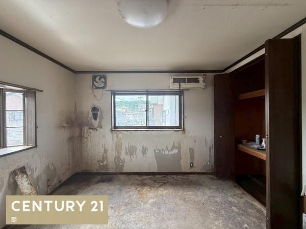4LDK Detached House for Sale in Kainan City, Wakayama - Thumbnail 3