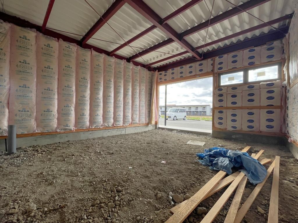 Steel-Framed House for Sale in Gobo City, Wakayama – 225.70 sqm - Thumbnail 2