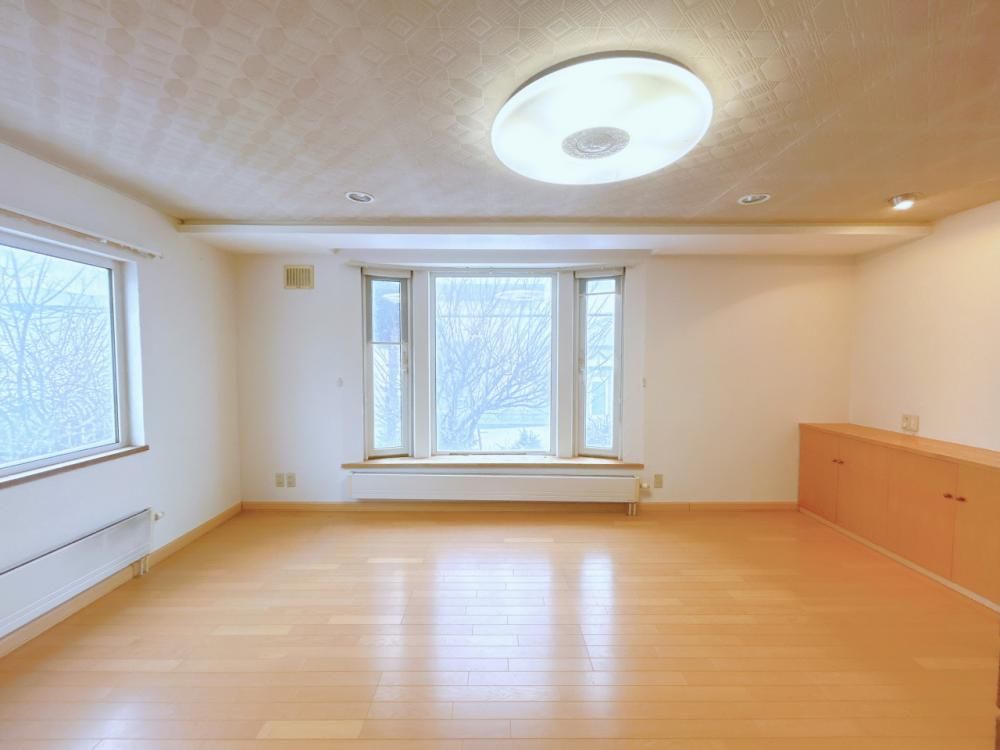 Renovated 4LDK Detached House for Sale in Ishikari, Hokkaido - Thumbnail 4