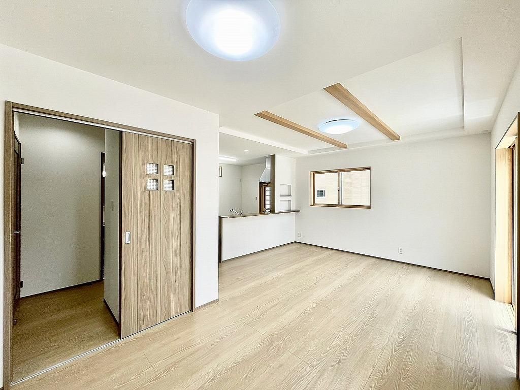 Modern 3LDK House in Nishitō, Miyazaki - 2023 Build, South-Facing - Thumbnail 4